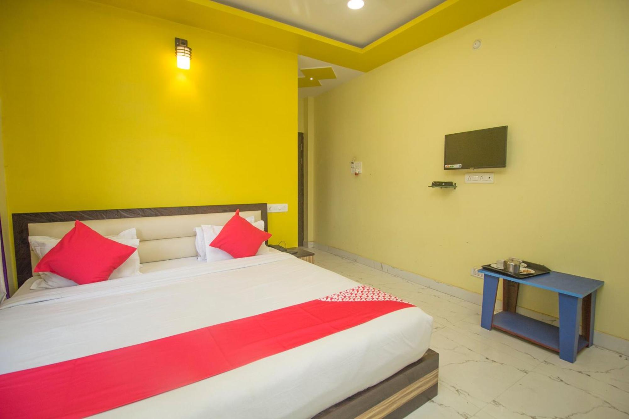 Hotel O Resort Green Wave Lataguri Exterior photo