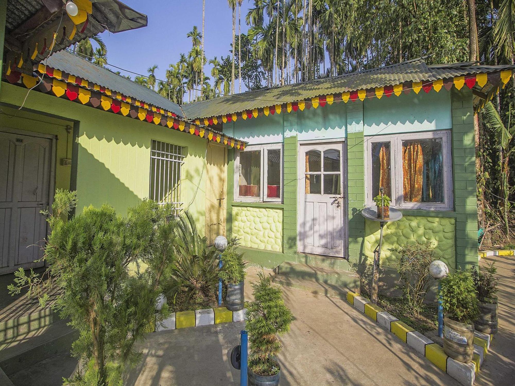 Hotel O Resort Green Wave Lataguri Exterior photo